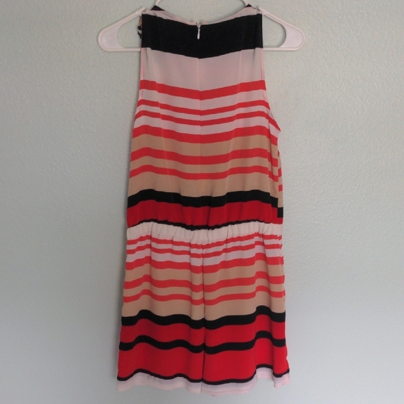 Chic Striped Sleeveless Romper - Picture 7 of 7